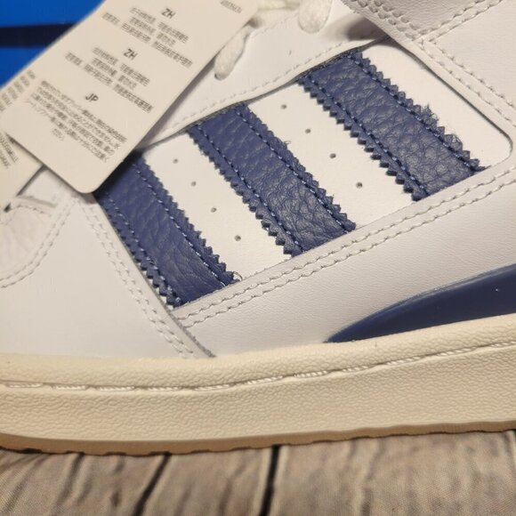 Adidas Forum Low CL Shoes - Picture 4 of 12